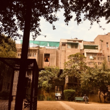 Sluggish modernism (Zakir Bagh Apartments, Delhi).